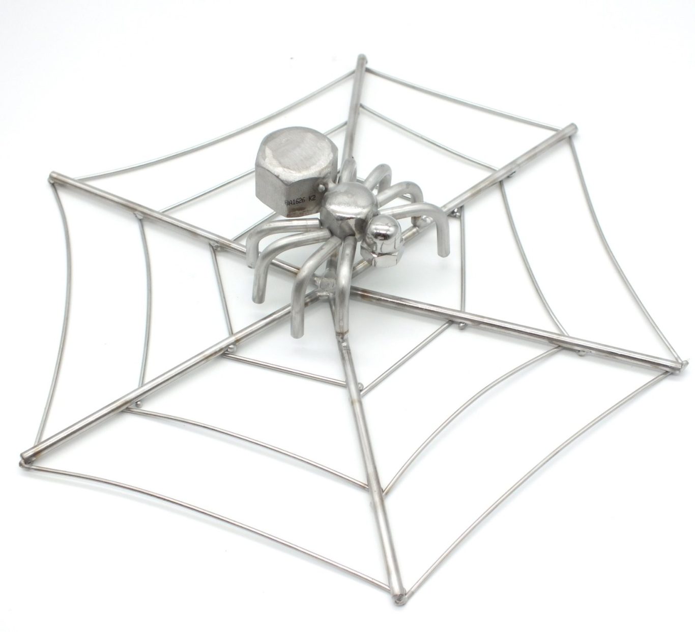 Spinnennetz aus Edelstahl Spinnennetze aus Edelstahl mit Spinnen